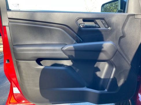 New 2026 GMC Canyon Elevation w/ Convenience Package image 16