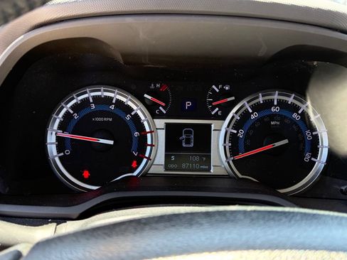Used 2019 Toyota 4Runner SR5 Premium AWD/4WD image 10