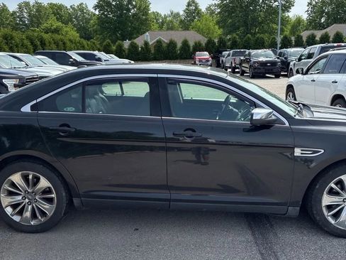 Used 2010 Ford Taurus Limited AWD/4WD image 11