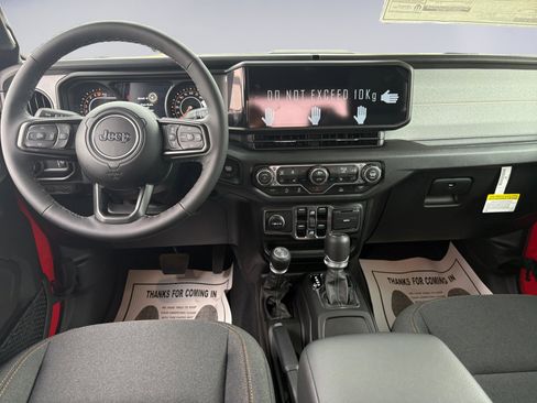 New 2025 Jeep Gladiator Sport image 10