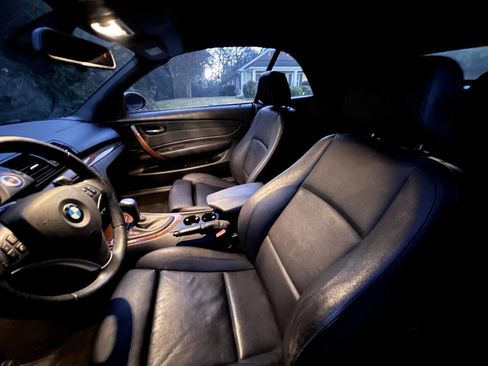 Used 2009 BMW 128i Convertible w/ Premium Pkg image 11