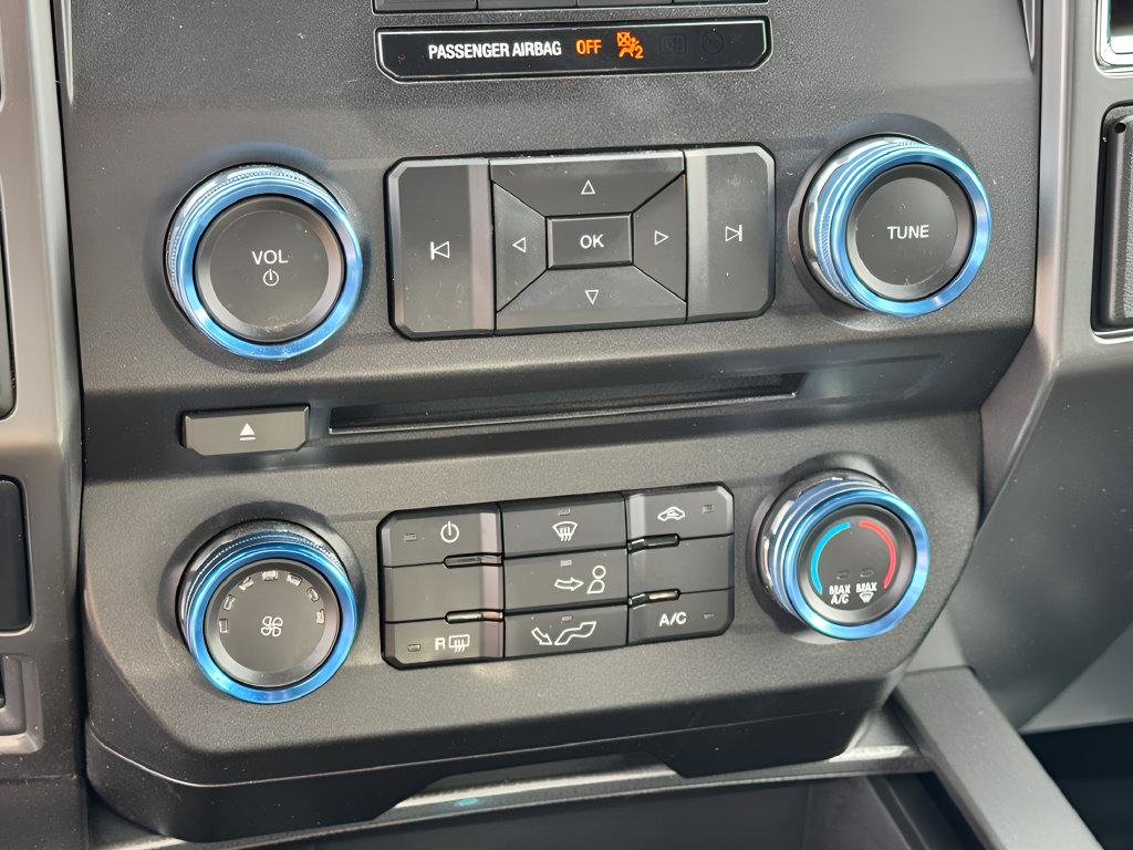 Used 2017 Ford F150 XLT w/ Equipment Group 301A Mid AWD/4WD image 18