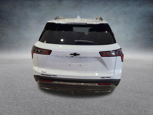 New 2026 Chevrolet Equinox ACTIV w/ Convenience Package III image 5