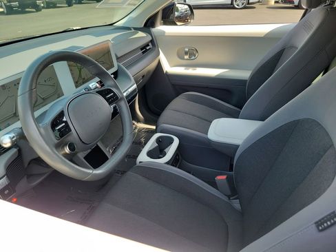 Used 2024 Hyundai Ioniq 5 SEL RWD image 3