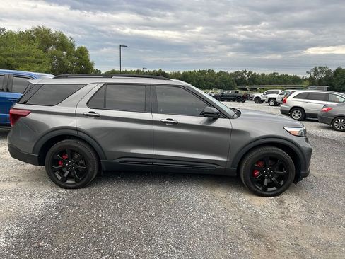 Used 2023 Ford Explorer ST w/ Equipment Group 401A AWD/4WD image 15
