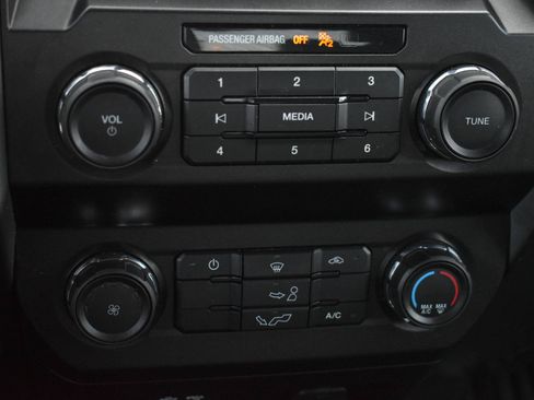 Used 2020 Ford F150 XLT w/ XTR Package AWD/4WD image 26