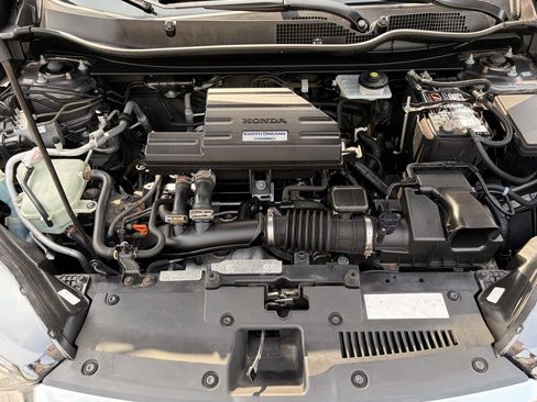 Used 2018 Honda CR-V Touring image 12