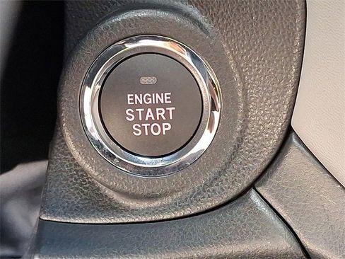 Certified 2022 Subaru Outback Limited image 19