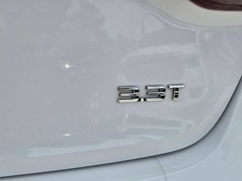 Used 2019 Genesis G80 3.3T Sport RWD image 12