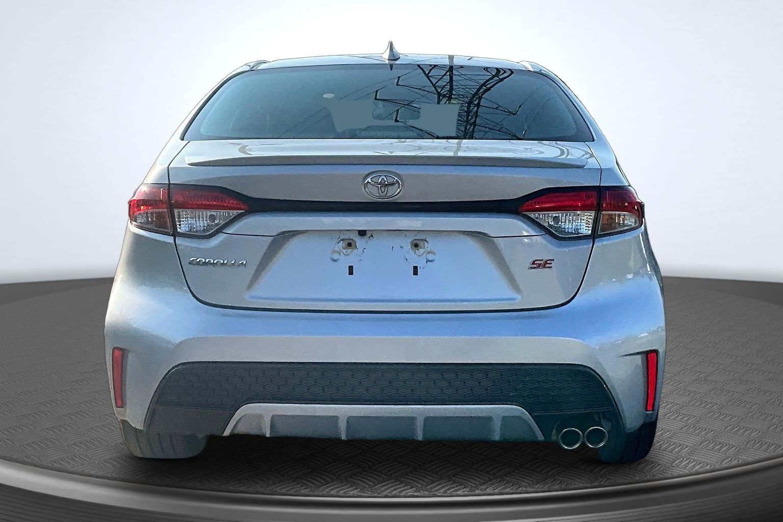 Used 2021 Toyota Corolla SE w/ SE Premium Package FWD image 4