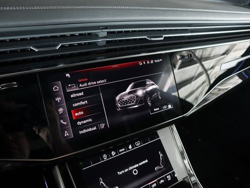 New 2026 Audi Q8 Premium Plus AWD/4WD image 23