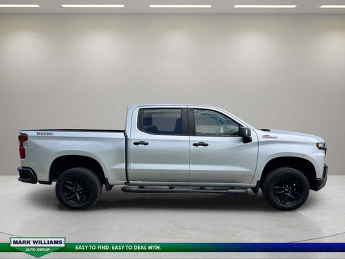 Used 2020 Chevrolet Silverado 1500 LT Trail Boss AWD/4WD image 2
