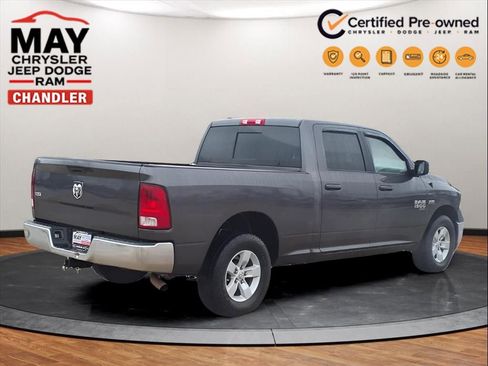 Used 2019 RAM 1500 Classic SLT image 17