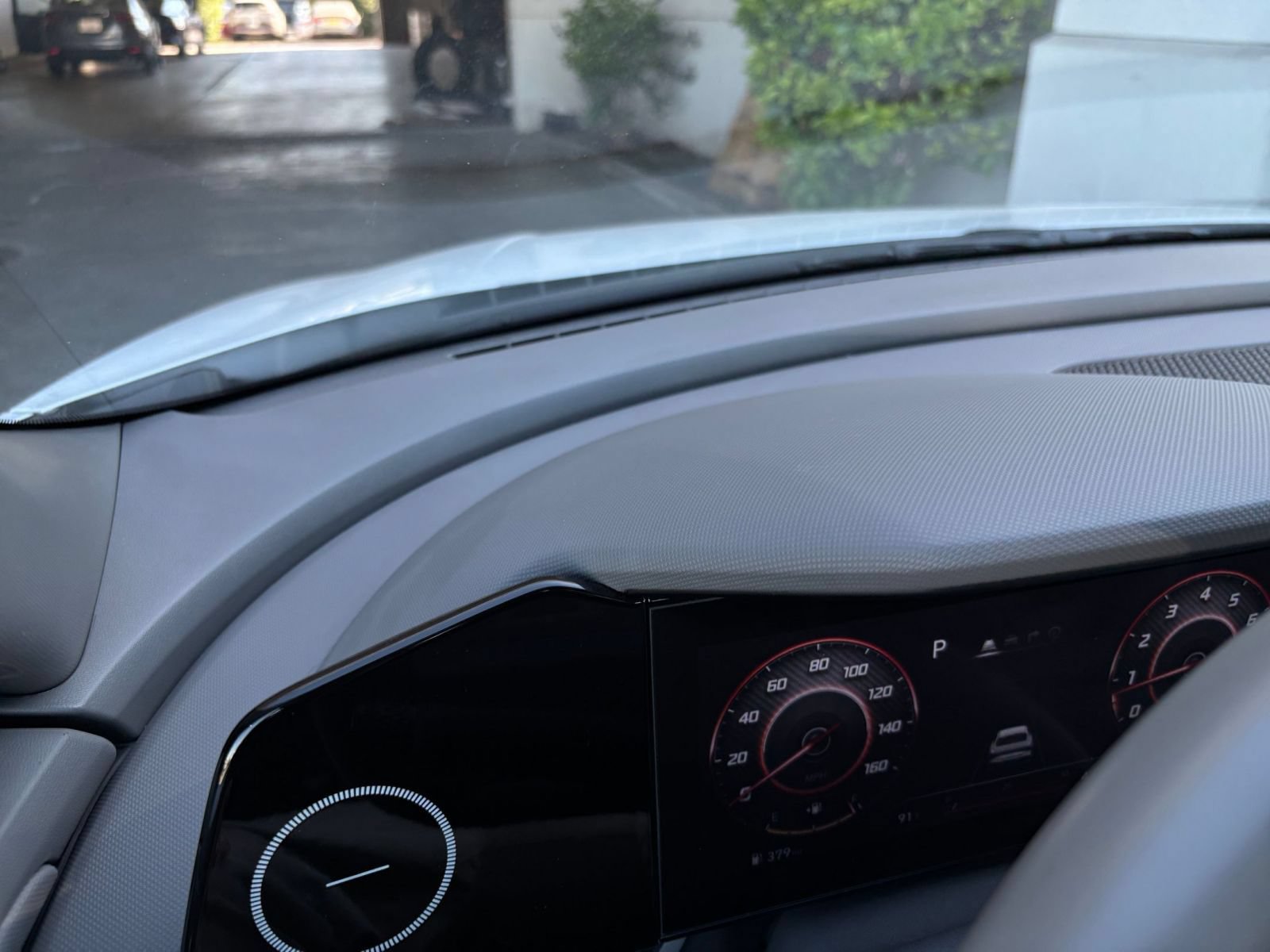 Used 2025 Hyundai Elantra SEL FWD image 35