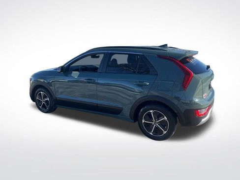 Certified 2023 Kia Niro EX image 47