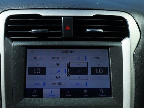 Used 2020 Ford Fusion SE image 49