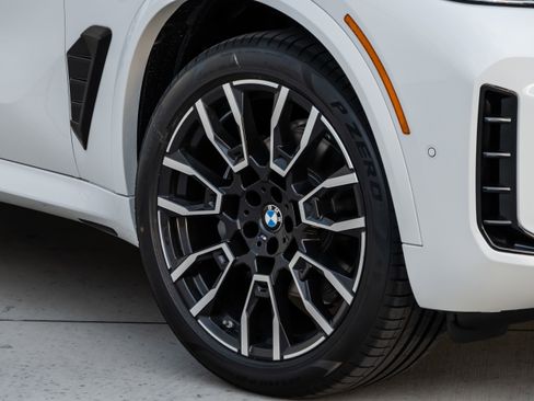 New 2026 BMW X5 xDrive40i w/ M Sport Package image 9