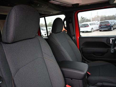 New 2026 Jeep Cherokee Limited image 24