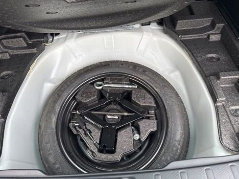 Used 2023 Subaru Forester Limited image 42