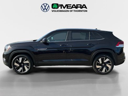 Used 2026 Volkswagen Atlas Cross Sport SE AWD/4WD image 2
