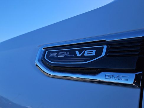 Used 2019 GMC Sierra 1500 SLT w/ SLT Premium Plus Package image 31