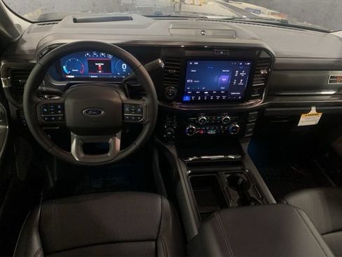 New 2026 Ford F250 Lariat w/ Black Appearance Package AWD/4WD image 13