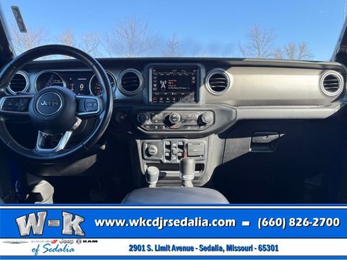 Used 2019 Jeep Wrangler Unlimited Sahara AWD/4WD image 27