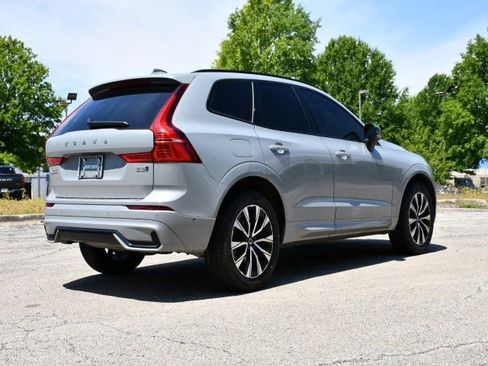Used 2024 Volvo XC60 B5 Plus w/ Protection Package Premier AWD/4WD image 7