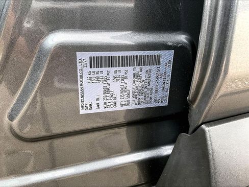 Used 2025 Nissan Rogue SV AWD/4WD image 34