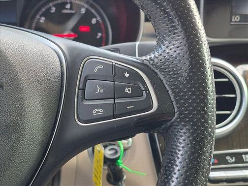 Certified 2019 Mercedes-Benz GLC 300 image 11