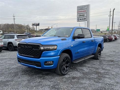 New 2026 RAM 1500 4x4 Crew Cab image 23