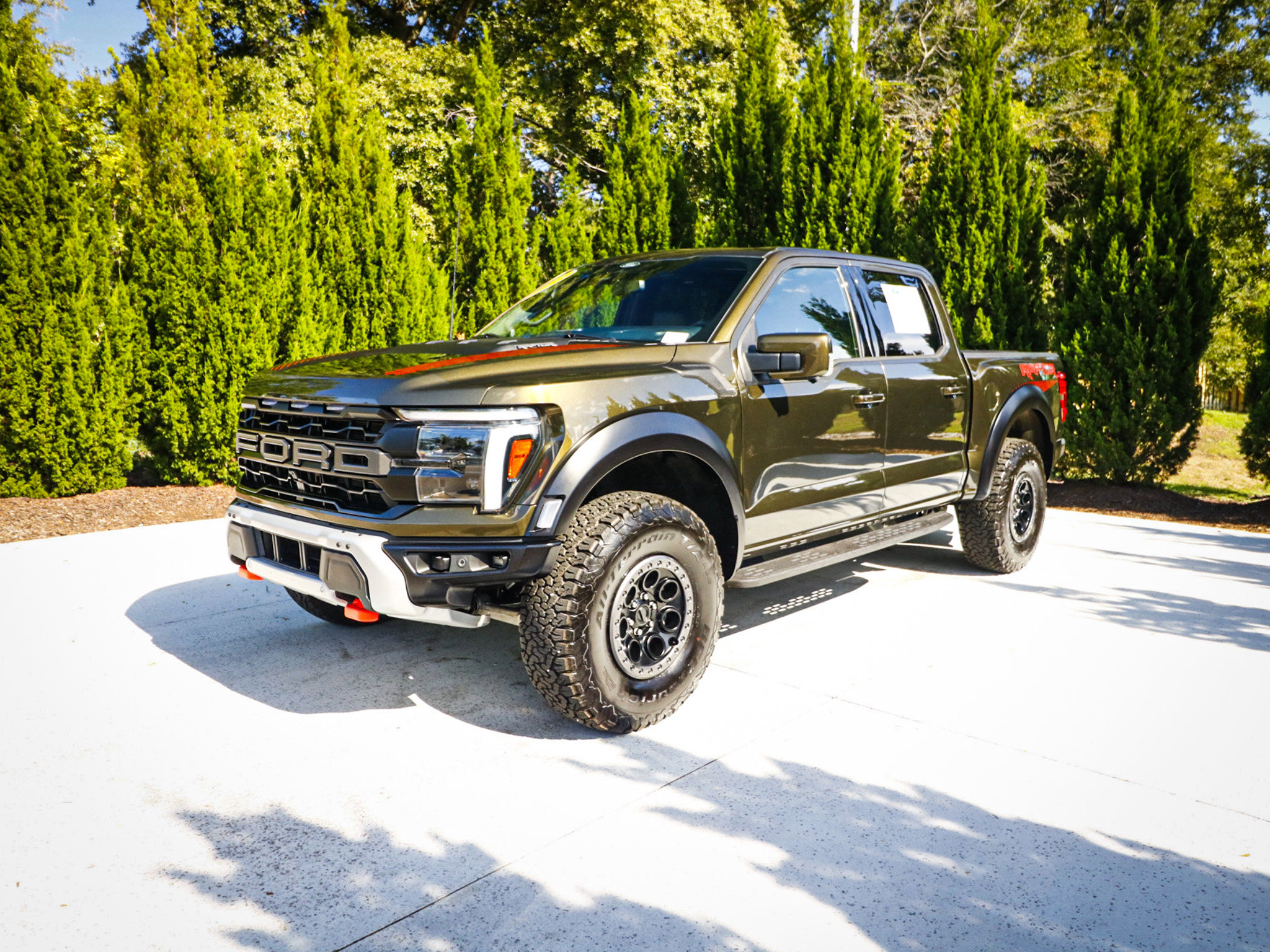 Used 2025 Ford F150 Raptor AWD/4WD image 5