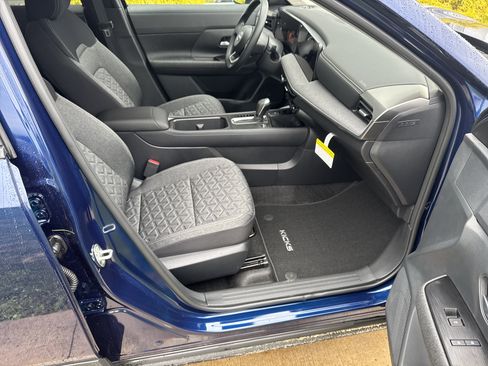 New 2026 Nissan Kicks SV w/ SV Premium Package image 14