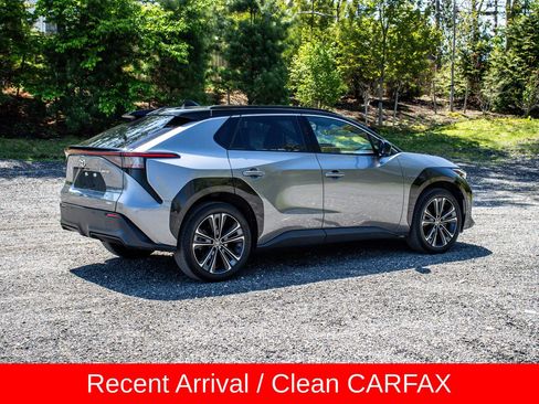 Used 2023 Toyota bZ4X AWD w/ Weather Package image 8
