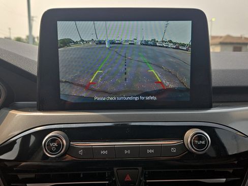 Certified 2023 Ford Escape Active AWD/4WD image 18