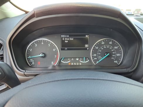 Used 2021 Ford EcoSport SE image 14