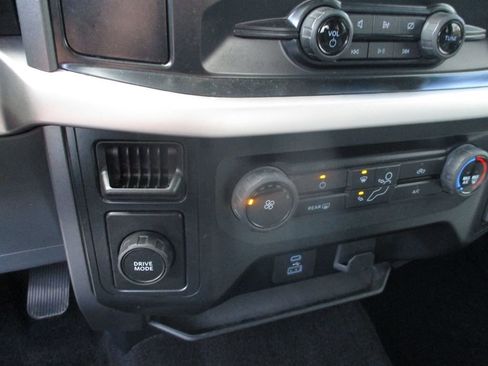 Used 2022 Ford F150 XLT w/ Bed Utility Package image 19