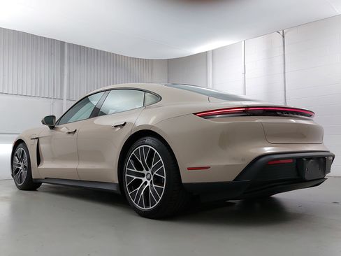 Used 2023 Porsche Taycan w/ Premium Package image 3