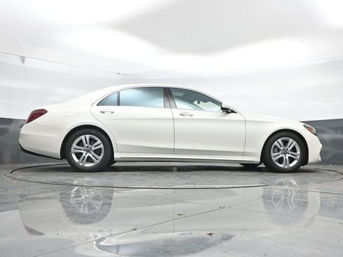 Used 2019 Mercedes-Benz S 560 4MATIC Sedan image 43