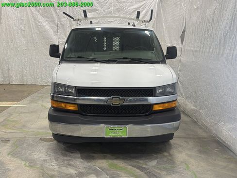 Used 2019 Chevrolet Express 2500 w/ Driver Convenience Package RWD image 19