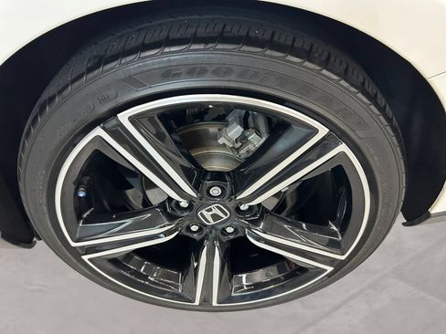 Used 2023 Honda Accord Sport image 14