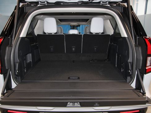 New 2026 Ford Expedition Max Platinum AWD/4WD image 39