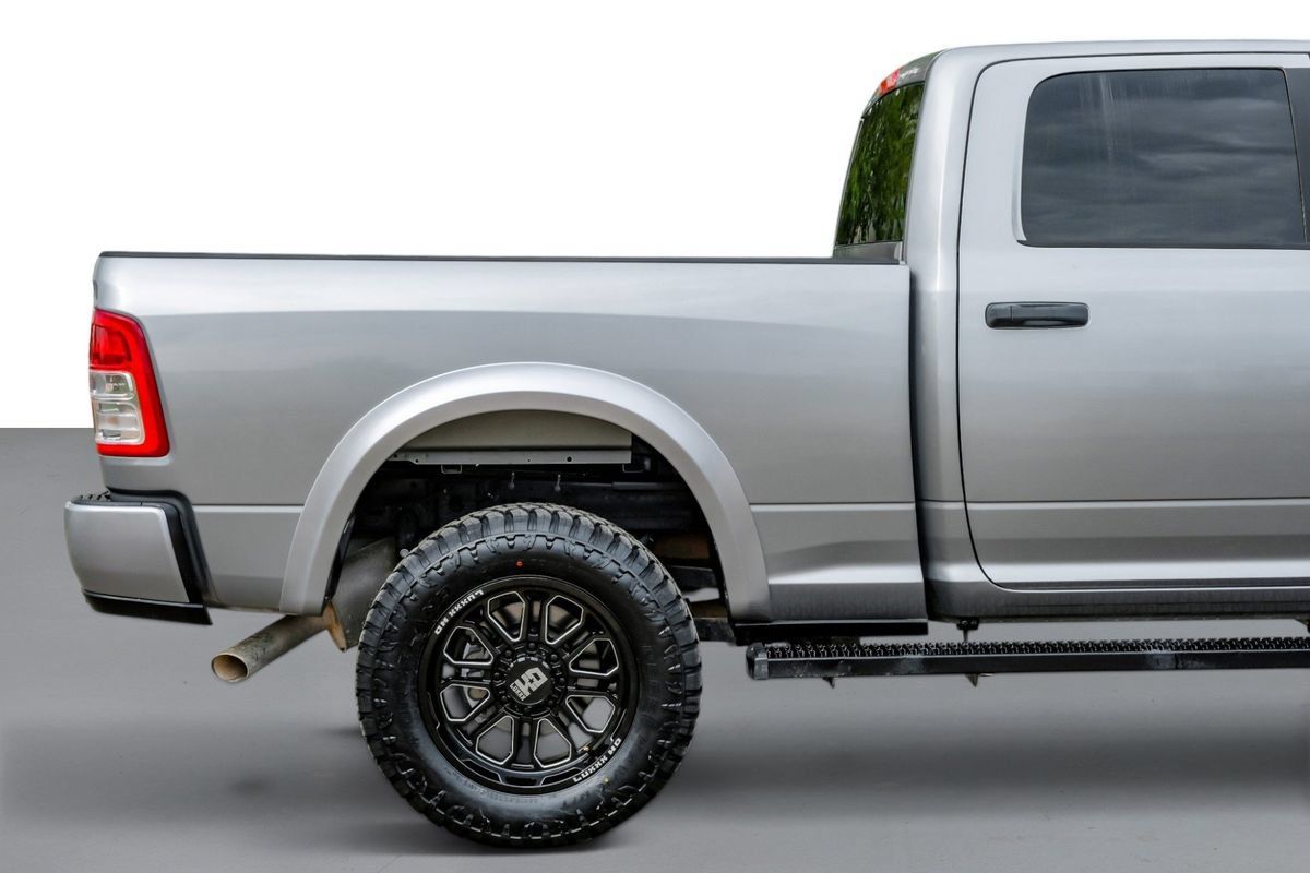 Used 2023 RAM 2500 Big Horn w/ Level 1 Equipment Group AWD/4WD image 7