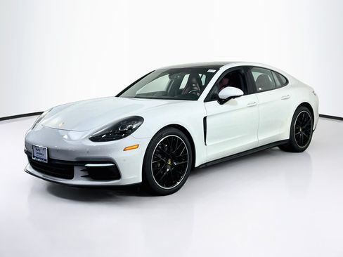 Used 2020 Porsche Panamera 4 AWD/4WD image 1