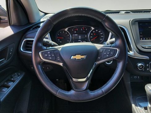 Used 2021 Chevrolet Equinox LT FWD image 9