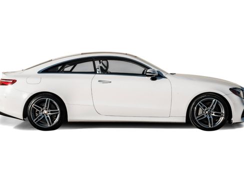 Used 2018 Mercedes-Benz E 400 Coupe image 7