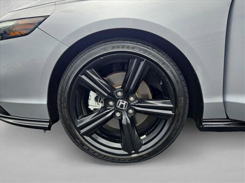 Used 2023 Honda Accord Sport image 23