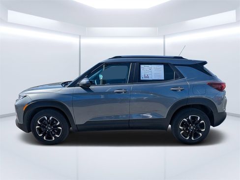 Used 2021 Chevrolet TrailBlazer LT w/ Convenience Package image 6