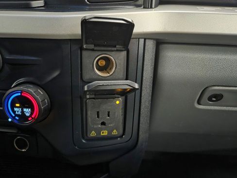 Used 2023 Ford F250 XLT image 54