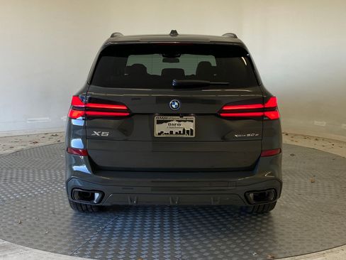 New 2026 BMW X5 xDrive50e w/ M Sport Package image 9
